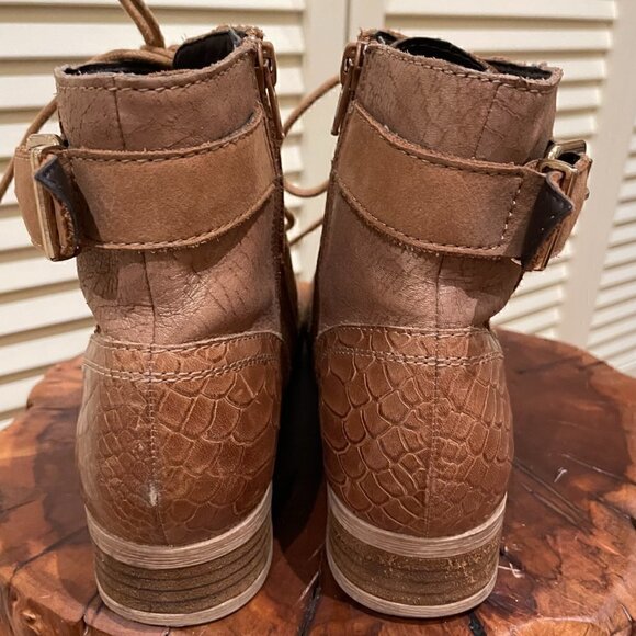 ALDO Women's Leather Booties Size 8.5 - Picture 9 of 9